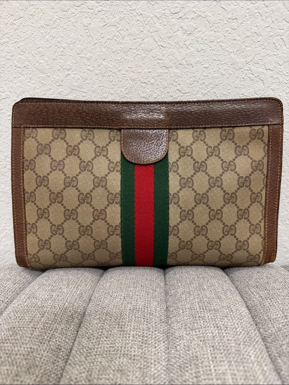 Gucci Beige GG Supreme Canvas Pouch with Green and Red Web Stripe